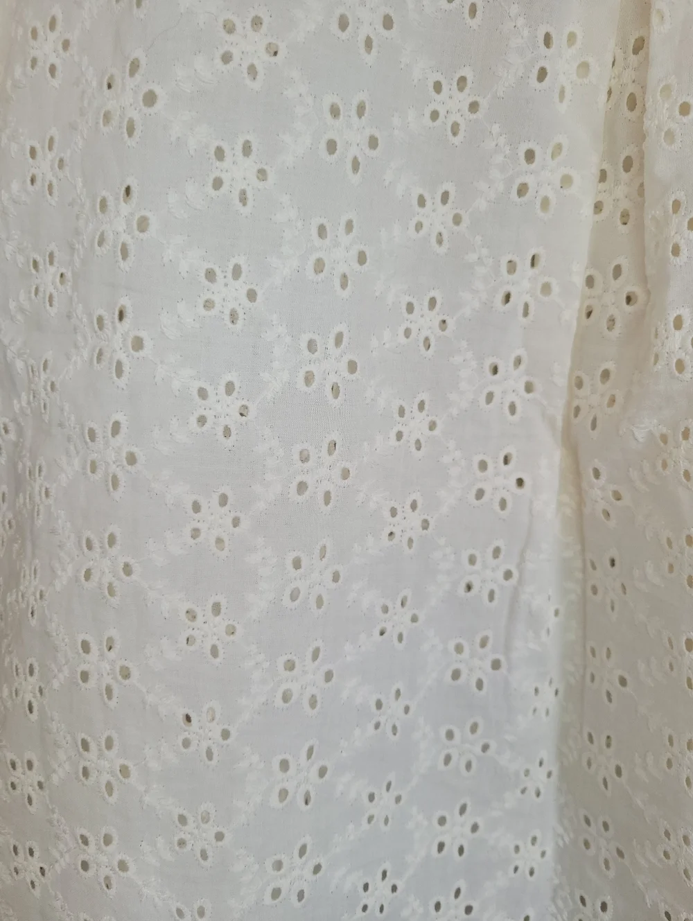 Madewell Eyelet Boxy Button Down Shirt M Lighthouse White Cotton Summer Top - Picture 10 of 12